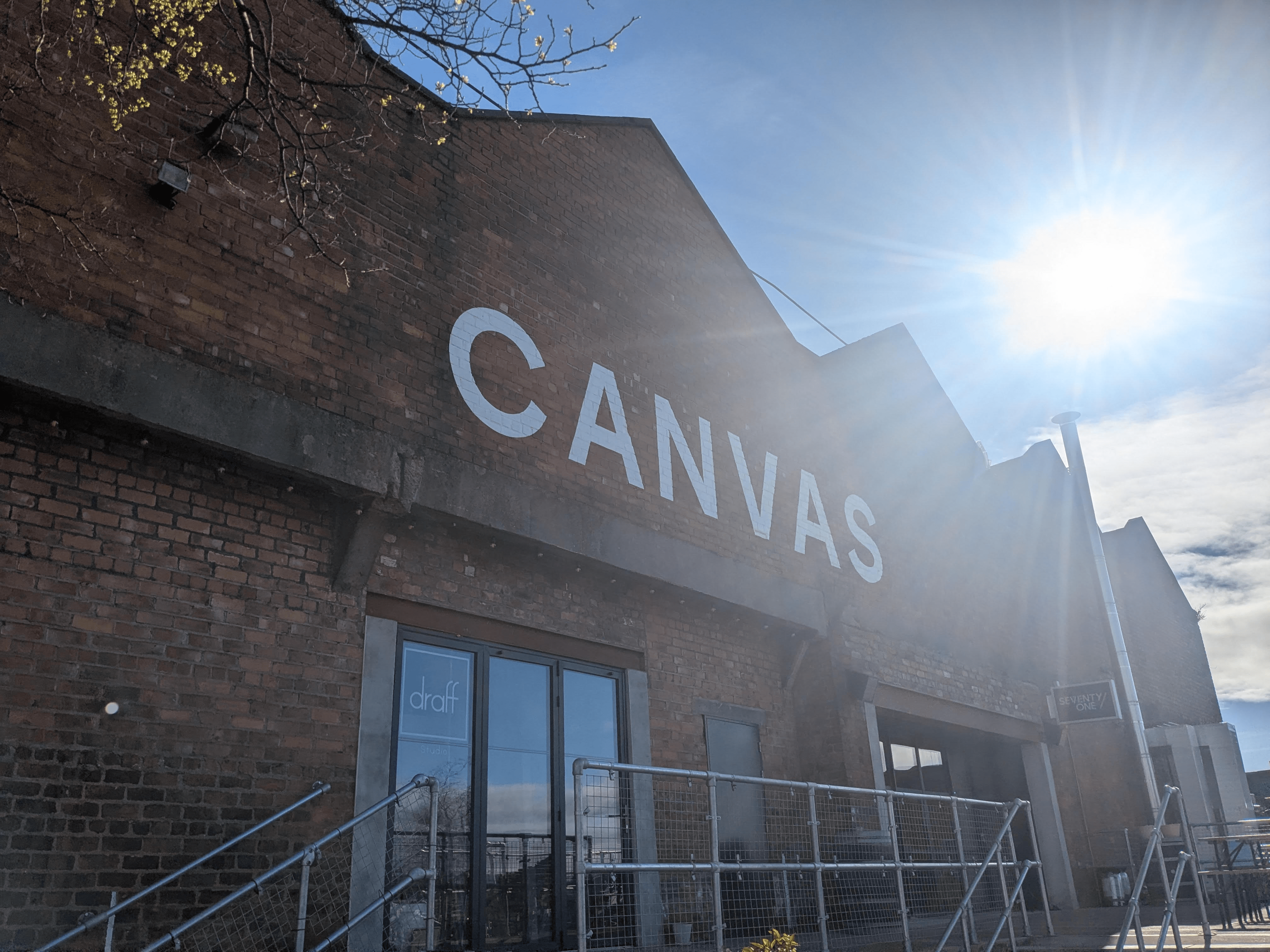 Canvas Dundee
